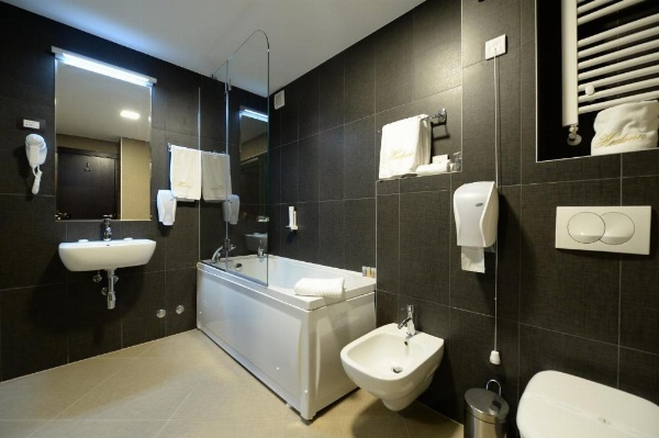 Hotel Hedonic image 23