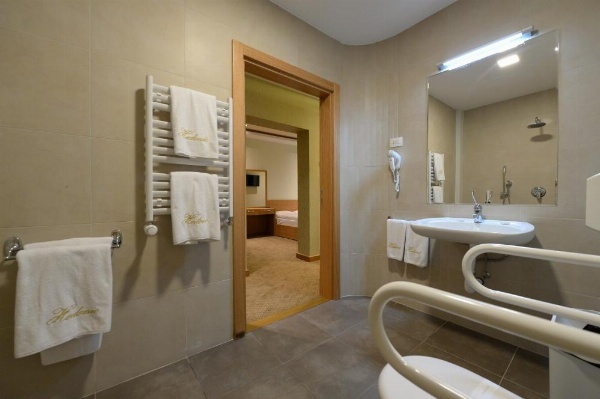 Hotel Hedonic image 37