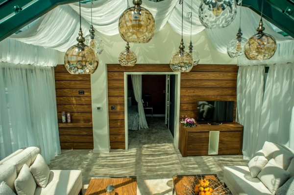 Hotel Hedonic image 5