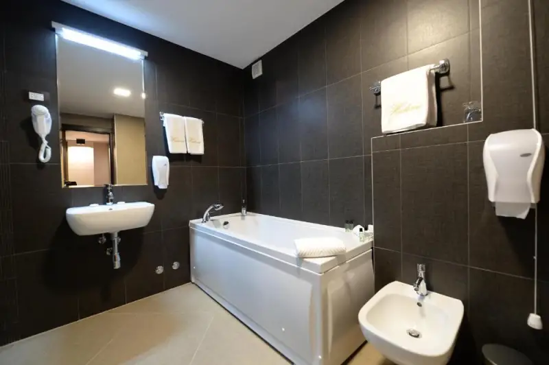 Suite with Terrace and Hot Tub